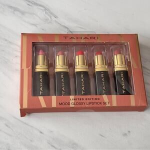 TAHARI LIMITED EDITION Beauty Makeup Mood Glossy Lip Set  New in Package